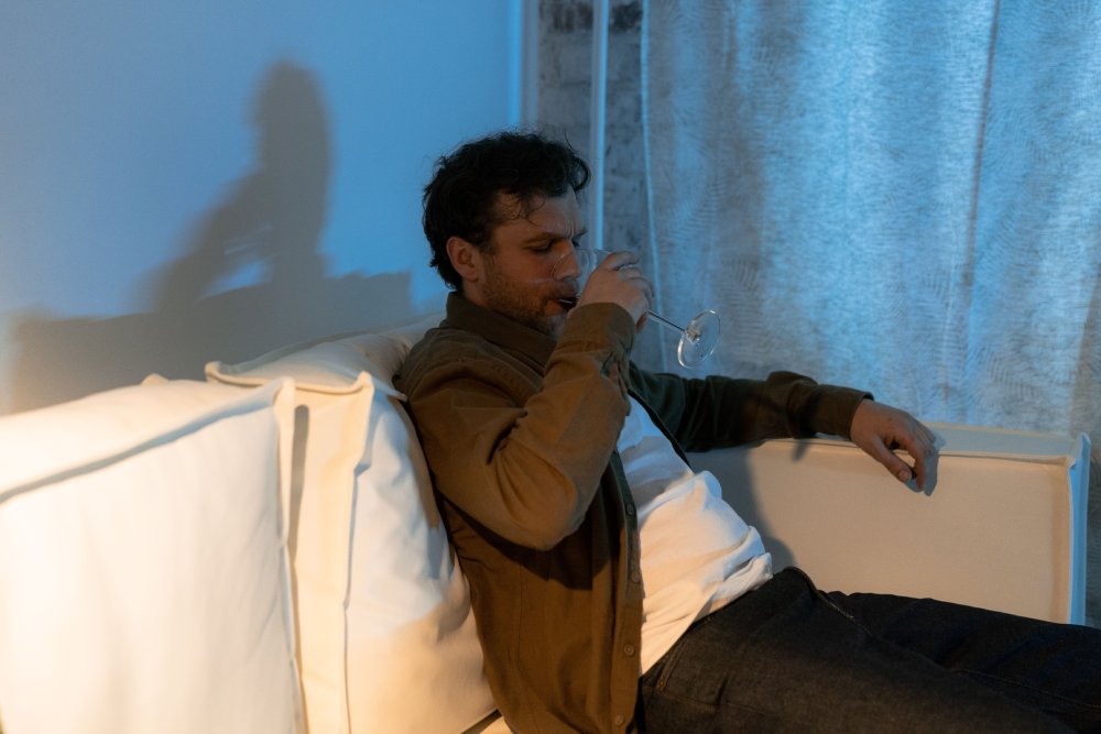 como debe actuar la pareja de un adicto